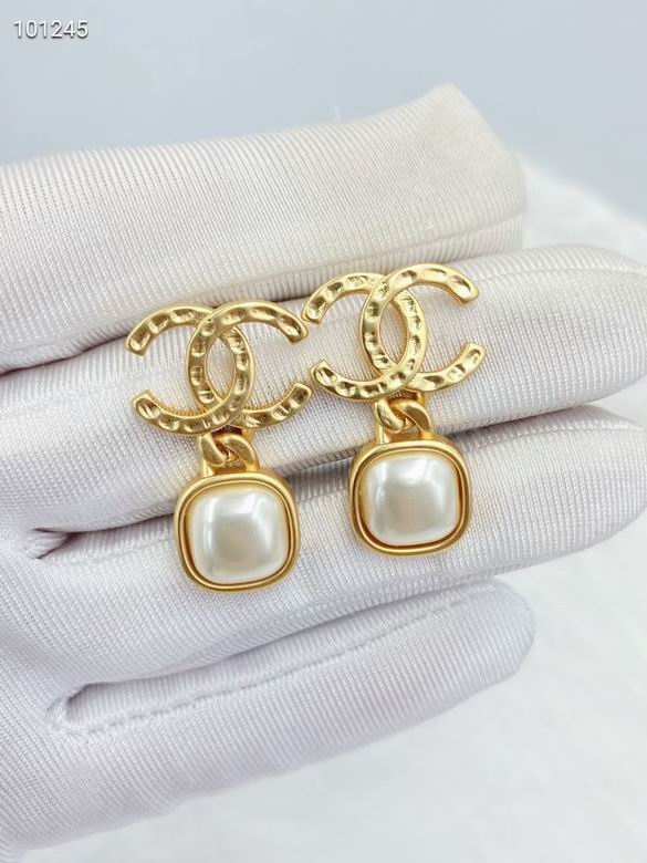 Chanel Earrings 368